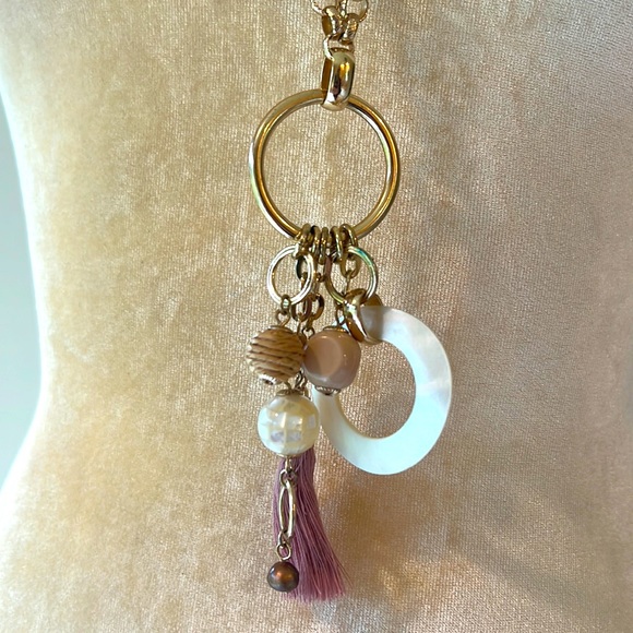 White House Black Market Jewelry - EUC WHBM long necklace